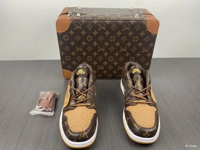 Cheap TBK OW Jordan AJ1 Off-Louis 1 LOW x Air 0623